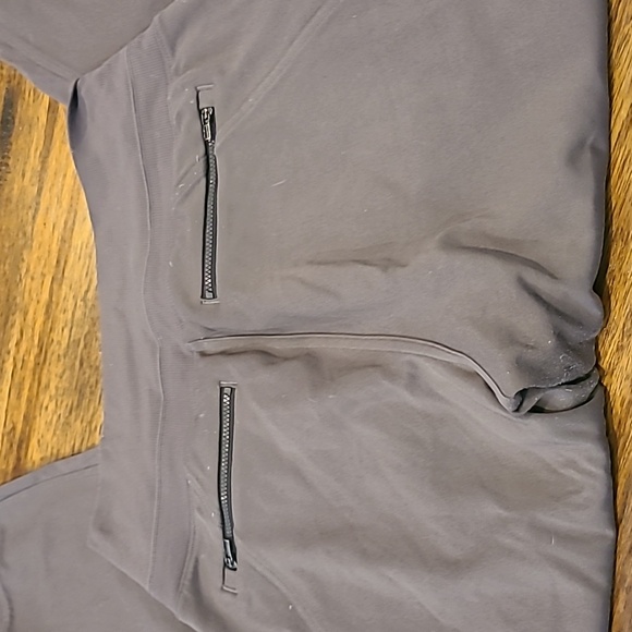 Athleta Venice High Rise Jogger size small. - Picture 7 of 8